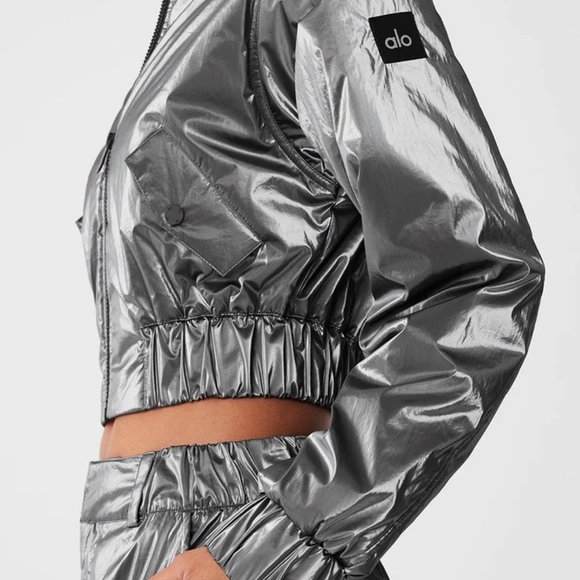 ALO Yoga Jackets & Blazers - NWT ALO YOGA (SET) METALLIC CROPPED BREAK LINE BOMBER JACKET + JOGGERS